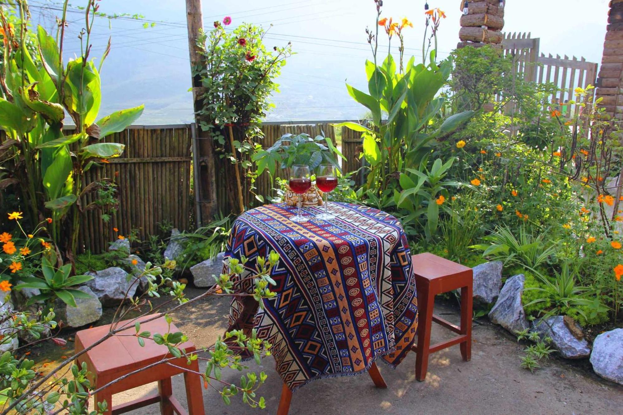 Hotel Surelee House And Trekking Sapa Exterior foto